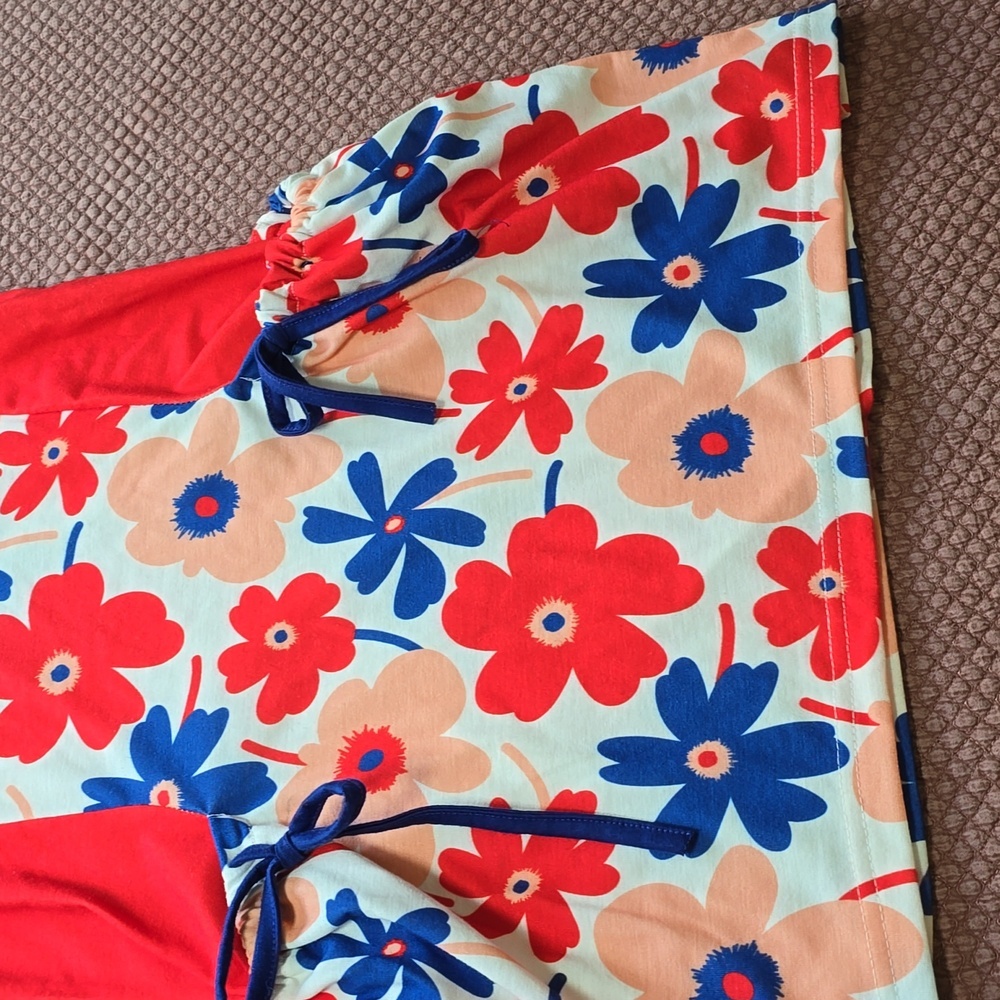 Sunshine Swing Floral Sleeveless Dress with Red and Blue Accents - Picture 4 of 10